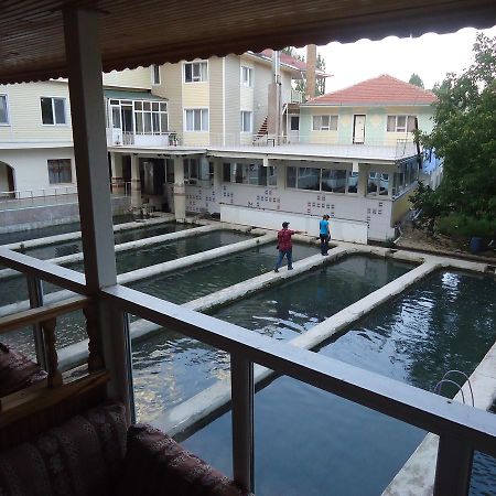 Alanlar Alabalik Ve Otel Ağlasun Екстериор снимка
