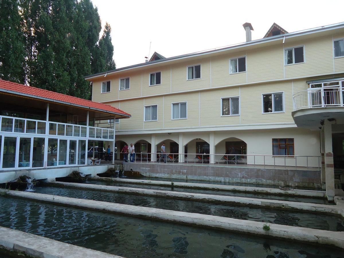 Alanlar Alabalik Ve Otel Ağlasun Екстериор снимка
