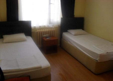 Alanlar Alabalik Ve Otel Ağlasun Екстериор снимка