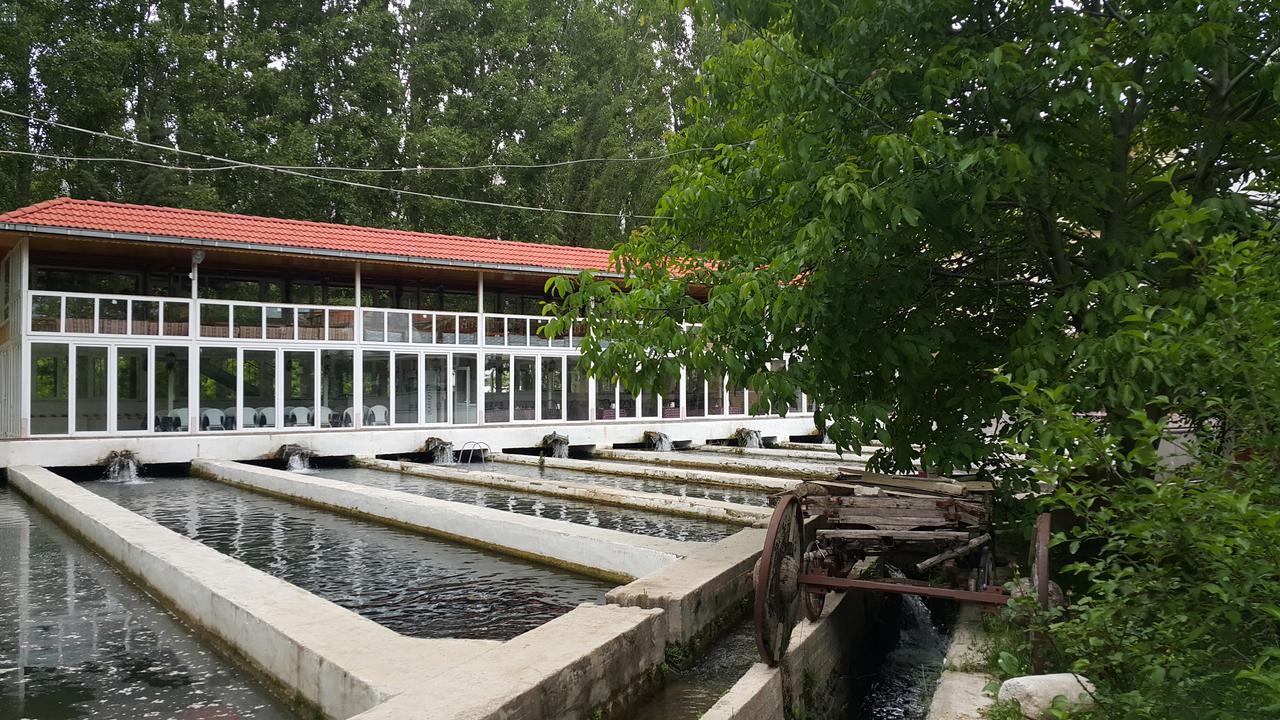 Alanlar Alabalik Ve Otel Ağlasun Екстериор снимка